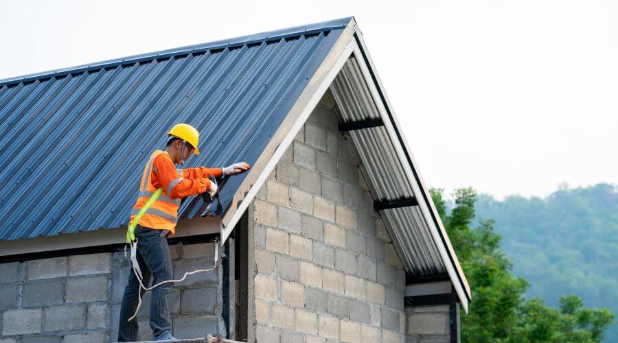 Professional gutter cleaning in Hawley, TX